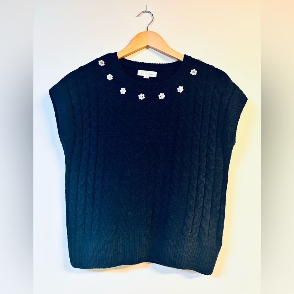 Greige Beaded Black Cable Knit Sleeveless Sweater Vest Small